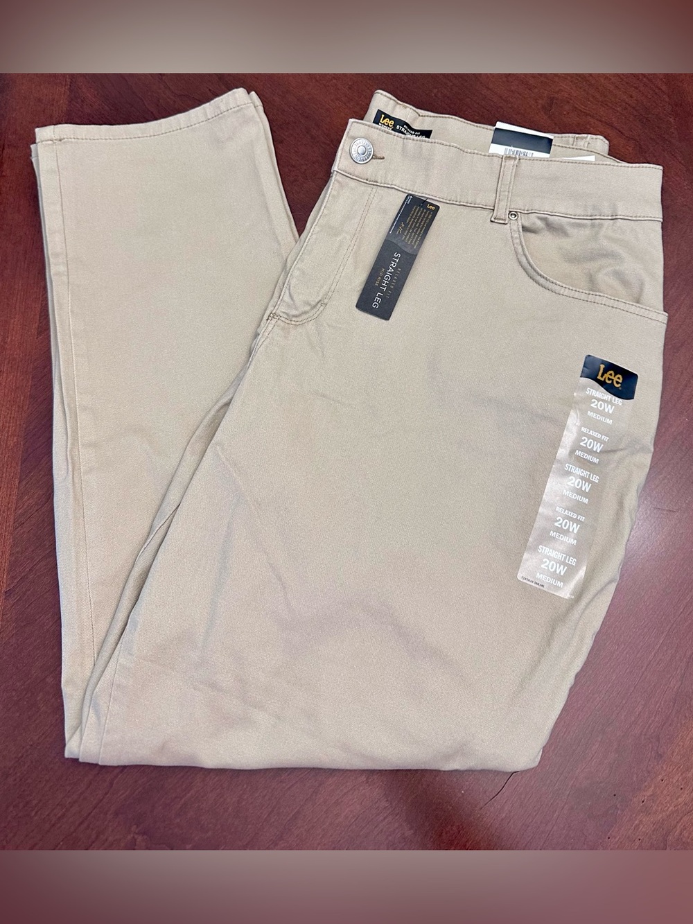 Lee Women’s Straight Leg Pants Biscotti Mid Rise Relaxed Fit NWT